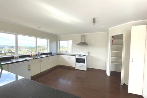 Photo of property in 74 Deacon Road, Riverhead, Kumeu, 0892
