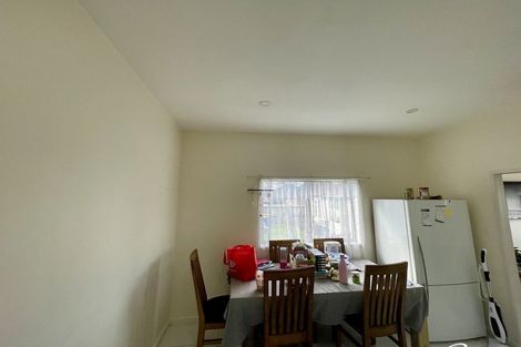 Photo of property in 34 Wattle Street, New Lynn, Auckland, 0600