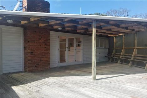 Photo of property in 292 Hurstmere Road, Takapuna, Auckland, 0622