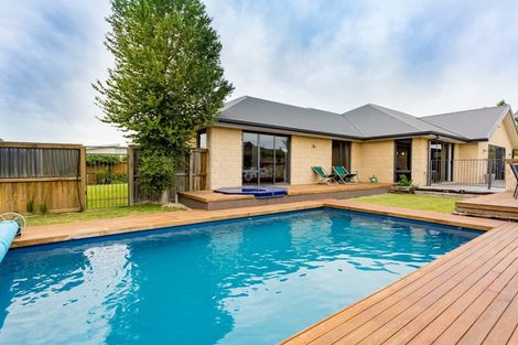 Photo of property in 798 Weedons Ross Road, West Melton, 7618