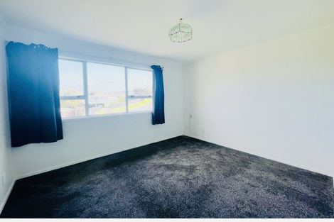 Photo of property in 90 Oriel Avenue, Tawa, Wellington, 5028