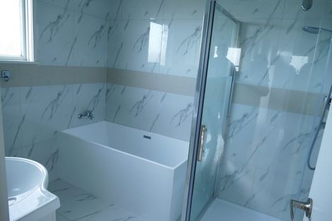 Photo of property in 67 Sycamore Drive, Sunnynook, Auckland, 0620