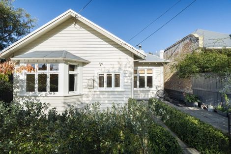 Photo of property in 6 Albert Street, Saint Clair, Dunedin, 9012