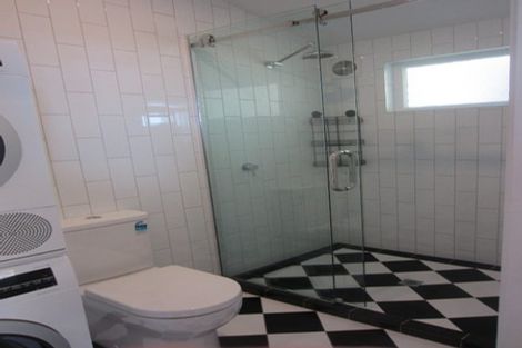 Photo of property in 2/139 Wadestown Road, Wadestown, Wellington, 6012