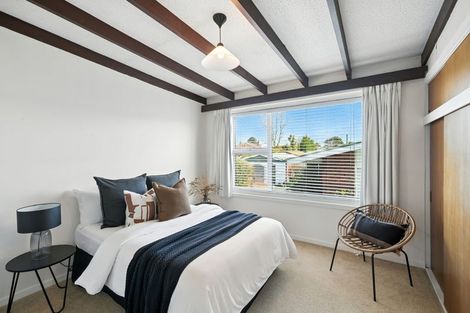 Photo of property in 7 Rosedale Place, Avonhead, Christchurch, 8042