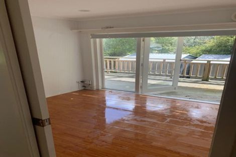 Photo of property in 190 Manuka Road, Bayview, Auckland, 0629