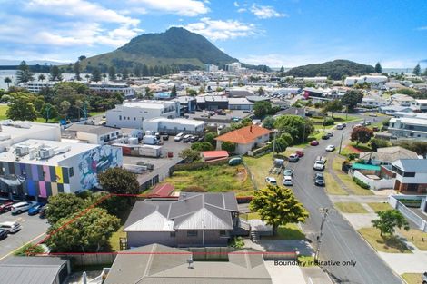 Photo of property in 14 Pitau Road, Mount Maunganui, 3116