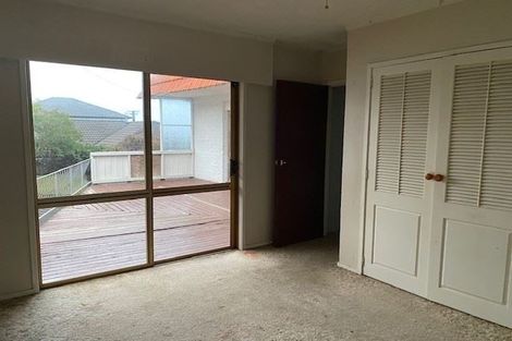 Photo of property in 109 Lincoln Park Avenue, Massey, Auckland, 0614