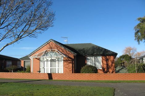 Photo of property in 35 Newcastle Street, Windsor, Invercargill, 9810