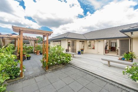 Photo of property in 157 Kilkenny Drive, East Tamaki Heights, Auckland, 2016