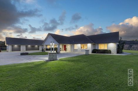 Photo of property in 1242 State Highway 16, Waimauku, 0883