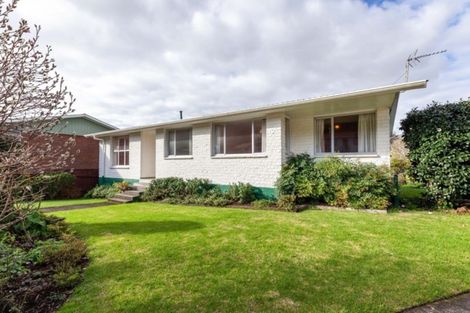 Photo of property in 19 Regent Place, Blagdon, New Plymouth, 4310