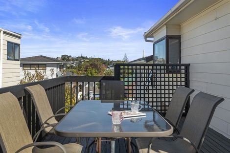 Photo of property in 3/43-53 Chivalry Road, Glenfield, Auckland, 0629