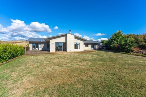 Photo of property in 9 Waitaheke Road, Te Horo, Otaki, 5581