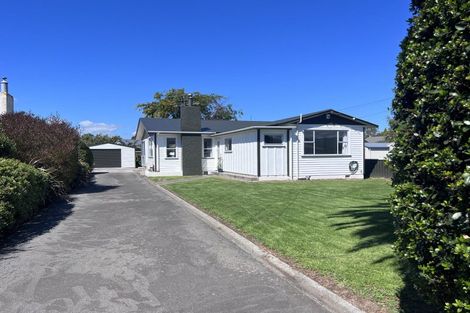 Photo of property in 13 Augustus Street, Carterton, 5713