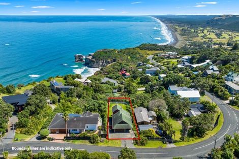 Photo of property in 73 Waitea Road, Muriwai, Waimauku, 0881
