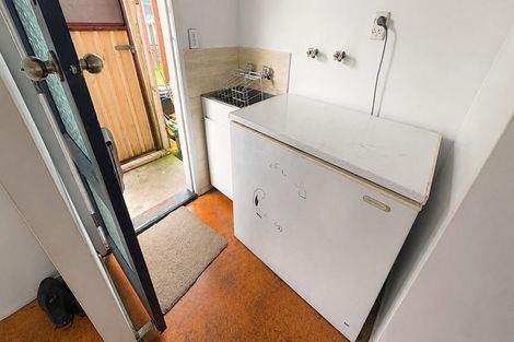 Photo of property in 1/3 Nogat Avenue, Papatoetoe, Auckland, 2024