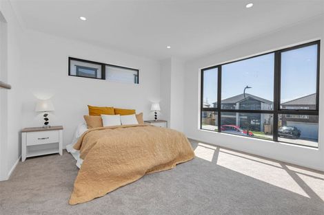 Photo of property in 31 Bushfield Drive, Flat Bush, Auckland, 2019