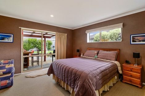 Photo of property in 3 Bullmore Place, Pukehangi, Rotorua, 3015