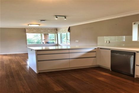 Photo of property in 67 Riverhead Road, Kumeu, 0810