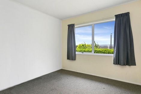 Photo of property in 9 Kinder Street, Acacia Bay, Taupo, 3330