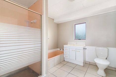 Photo of property in 94a Clayton Road, Mangakakahi, Rotorua, 3015
