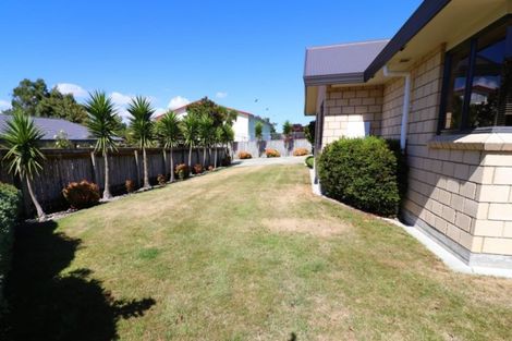 Photo of property in 8a Allan Street, Dannevirke, 4930