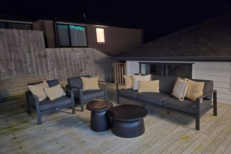 Photo of property in 27 Surf View Crescent, Red Beach, 0932