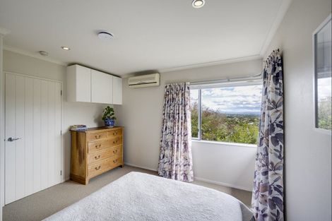 Photo of property in 46 Hikanui Drive, Havelock North, 4130