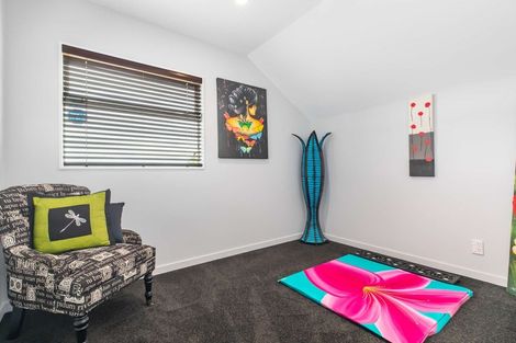 Photo of property in 74a Buscomb Avenue, Henderson, Auckland, 0610