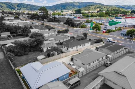 Photo of property in 25c Wainuiomata Road, Wainuiomata, Lower Hutt, 5014