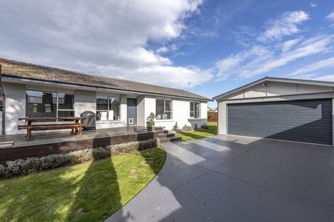 Photo of property in 80 Lowry Avenue, Redwood, Christchurch, 8051