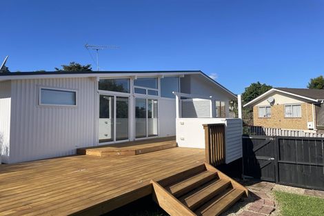 Photo of property in 43 Stredwick Drive, Torbay, Auckland, 0630