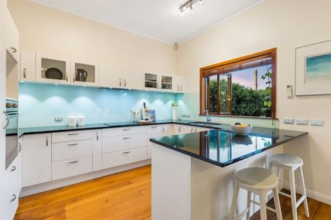 Photo of property in 17 Kitchener Road, Sandringham, Auckland, 1025