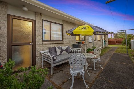 Photo of property in 1/54 Florence Avenue, Orewa, 0931