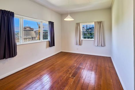 Photo of property in 81 Hill Street, Thorndon, Wellington, 6011
