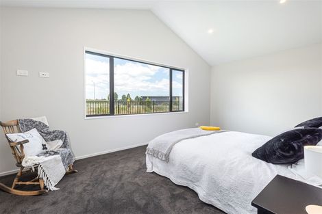 Photo of property in 23 Angus Place, Rangiora, 7400