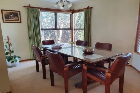 Photo of property in 12 Buckingham Crescent, Manukau, Auckland, 2025