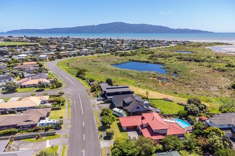Photo of property in 303 Manly Street, Paraparaumu Beach, Paraparaumu, 5032