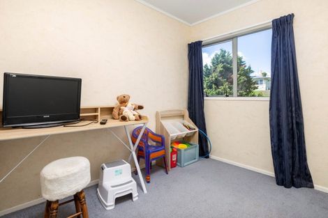 Photo of property in 15 Gilmore Street, Te Puke, 3119