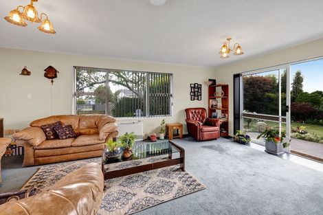 Photo of property in 56 Rewa Street, Inglewood, 4330