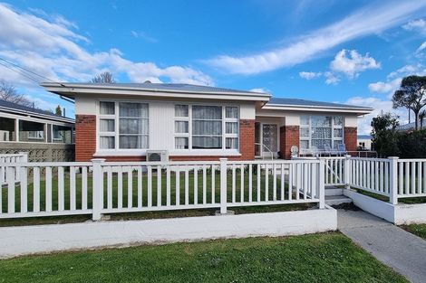 Photo of property in 57 Charlotte Street, Balclutha, 9230