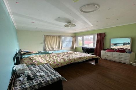 Photo of property in 2/260 Bucklands Beach Road, Bucklands Beach, Auckland, 2012