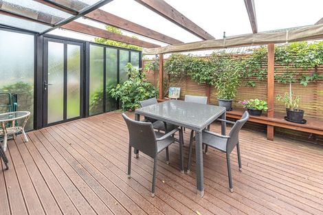 Photo of property in 30 Karamu Street, Tawhero, Whanganui, 4501