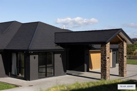 Photo of property in 21 Te Ara Aukati Terrace, Pokeno, 2471