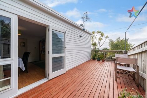 Photo of property in 28 Hollies Crescent, Johnsonville, Wellington, 6037