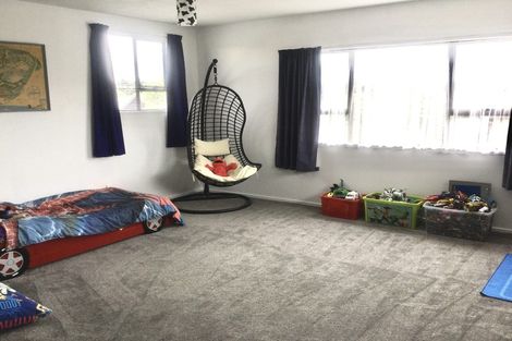 Photo of property in 9 Westfield Avenue, Templeton, Christchurch, 8042