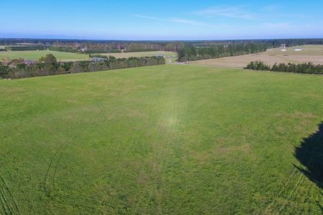 Photo of property in 757 Poyntzs Road, Eyrewell, Rangiora, 7476