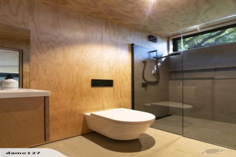 Photo of property in 3 George Avenue, Herald Island, Auckland, 0618