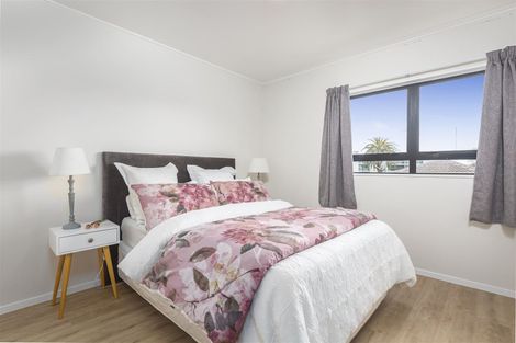 Photo of property in 1/16 Wood Street, Papakura, 2110